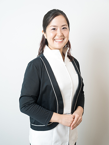 Dental Hygienist Yukina Sugiyama